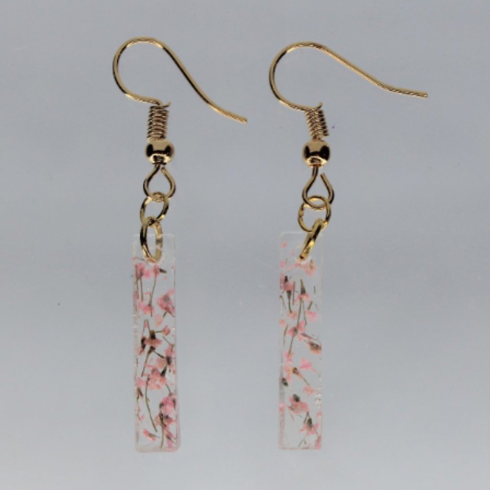 Queen Anne's Lace Pink Pressed Flower Earrings - Picture 6 of 7